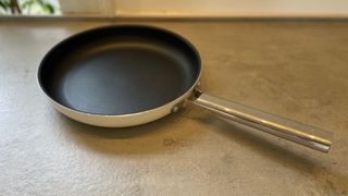 Smeg Non-Stick Frying Pan on the counter (2)