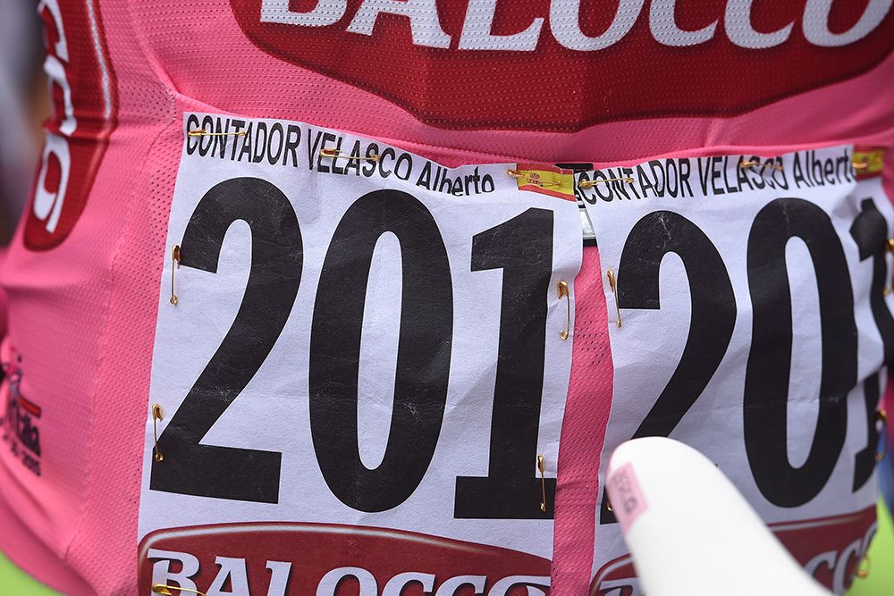 Pretty in pink for Alberto Contador