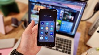 Samsung apps on the Samsung Galaxy S23+