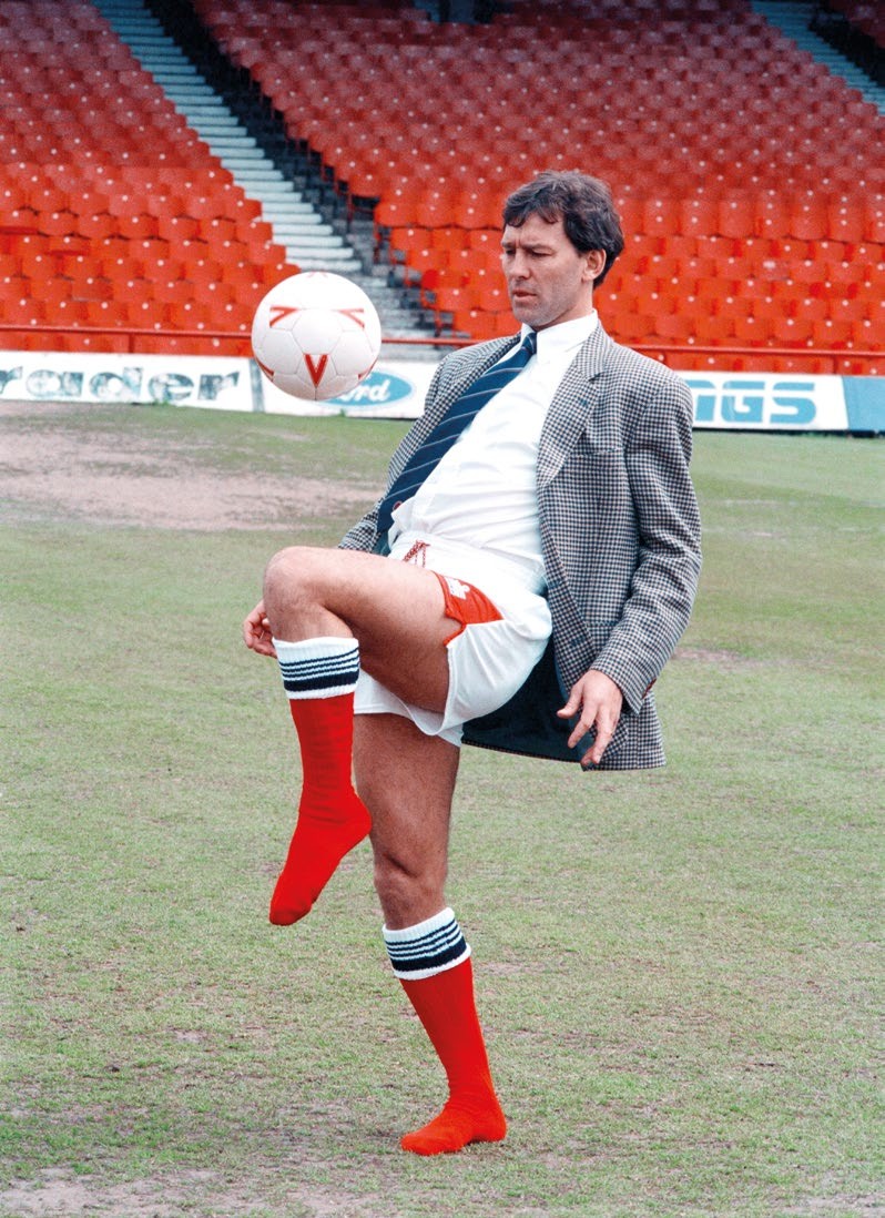 Bryan Robson unveiled as the new Manager for Middlesbrough FC Pictured doing kick ups at Ayresome Park, Middlesbrough, 18th May 1994. (Photo by Staff/Mirrorpix/Getty Images)