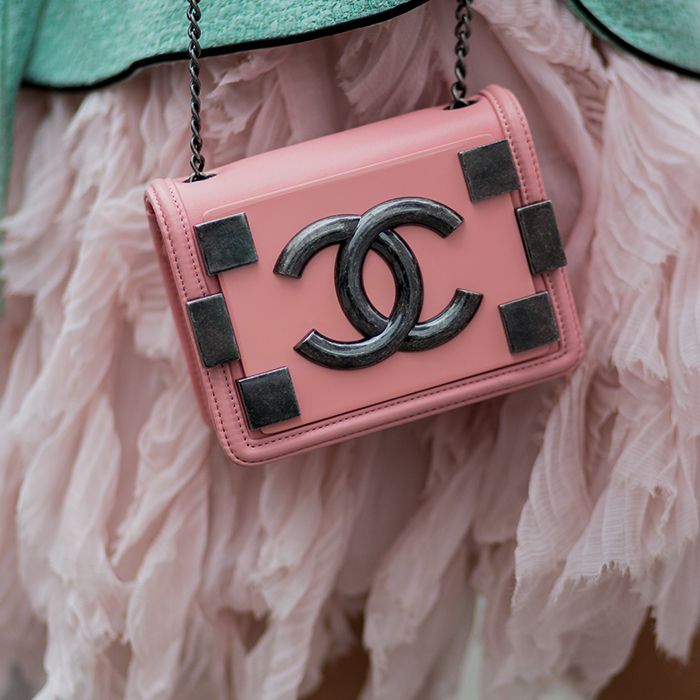 Chanel Bags How to Buy Them and Which Style to Choose Who What Wear
