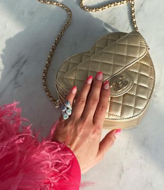 how-to-buy-chanel-bag-121423-1653911516094-main