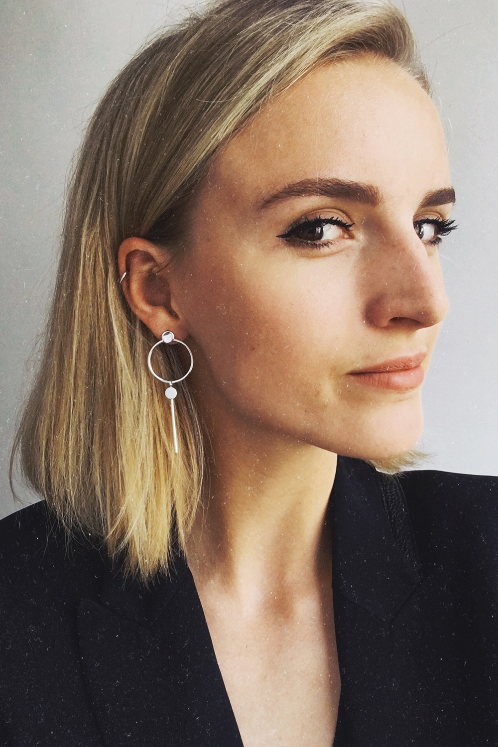 celebrities-instagram-filters-most-flattering-2015-124925-1532018092399-image