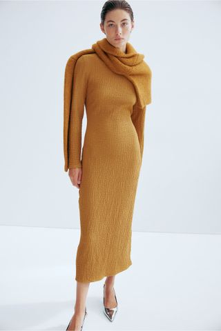 H&M + Textured Jersey Dress