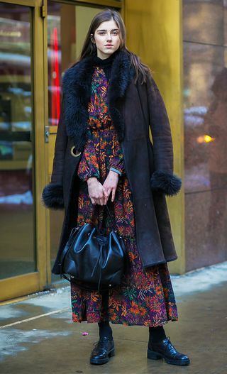 fashionable-cold-weather-winter-outfit-ideas-for-women-2013-130353-1511958494089-image