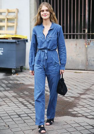 how-to-wear-a-utility-jumpsuit-160179-1499300212705-image