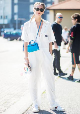 how-to-wear-a-utility-jumpsuit-160179-1499300214173-image