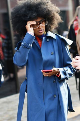 how-to-do-1980s-fashion-trend-street-style-178772-1519583417694-image
