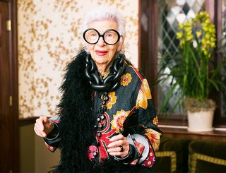 10-holiday-party-accessory-ideas-from-iris-apfel-1594391-1449968029
