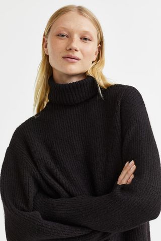 H&M + Rib-Knit Turtleneck Sweater