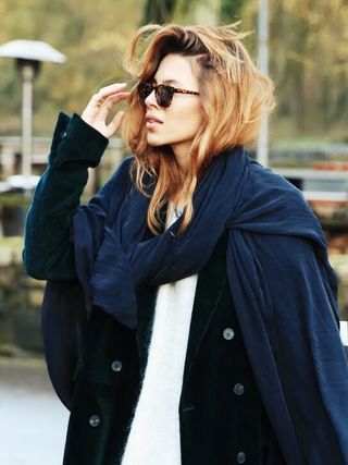 10-style-bloggers-10-winter-outfit-tweaks-you-need-to-see-1628518-1453292075