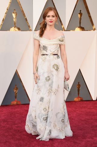 every-single-oscars-red-carpet-look-you-need-to-see-1677175-1456705046