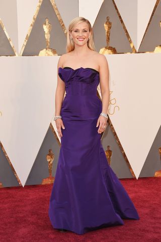 every-single-oscars-red-carpet-look-you-need-to-see-1677239-1456707417