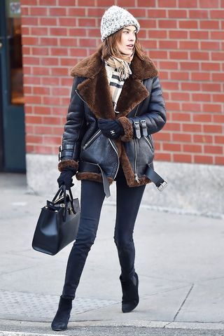 the-warm-winter-jacket-every-fashion-insider-owns-1643906-1454449797