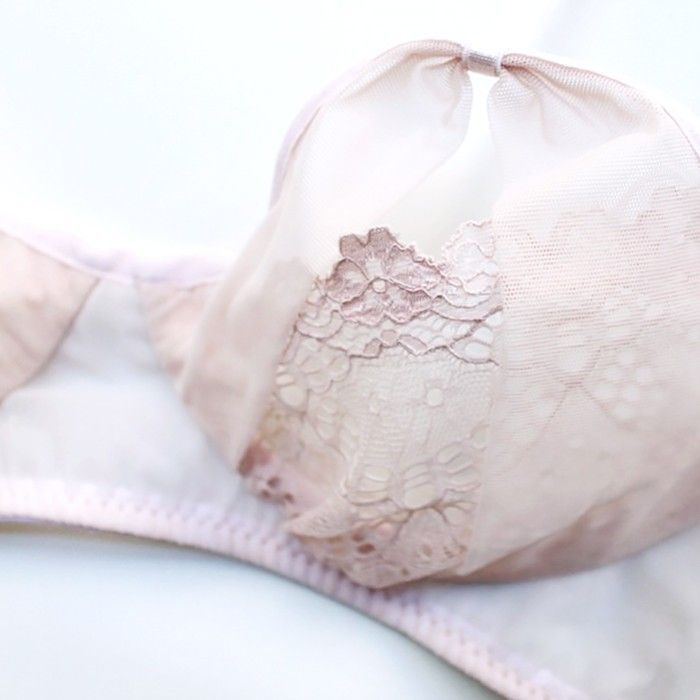 The Dos and Don'ts of Wearing and Buying Lingerie | Who What Wear