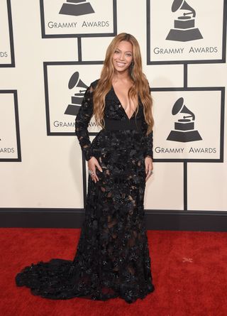 what-we-want-these-celebrities-to-wear-to-the-grammy-awards-1648761-1454822471