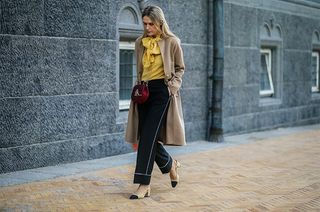 14-game-changing-outfit-ideas-from-copenhagens-coolest-girls-1653656-1455212405