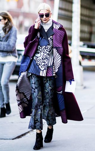 13-style-tricks-to-steal-from-the-streets-of-nyfw-1660050-1455657784