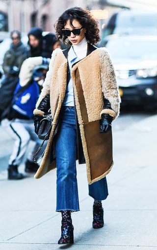 13-style-tricks-to-steal-from-the-streets-of-nyfw-1660059-1455657786