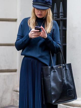 the-latest-street-style-images-from-london-fashion-week-1666055-1455989054