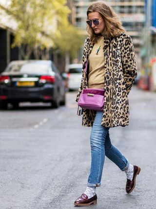 the-latest-street-style-photos-from-london-fashion-week-1723797
