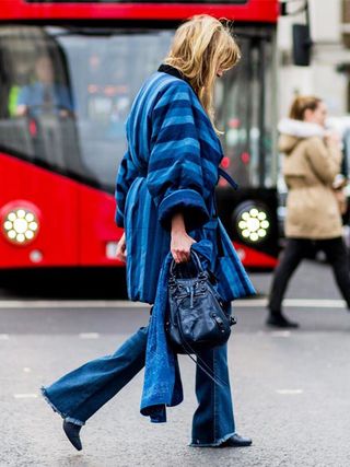 the-latest-street-style-photos-from-london-fashion-week-1723801