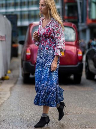 the-latest-street-style-photos-from-london-fashion-week-1723817