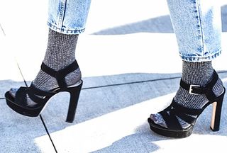 socks-so-chic-youll-want-to-show-them-off-1674494-1456499482