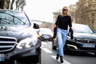 the-most-inspiring-street-style-from-paris-fashion-week-1682620-1456966047