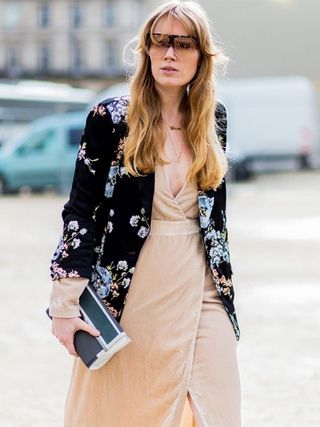 the-most-inspiring-street-style-from-paris-fashion-week-1686766-1457306748