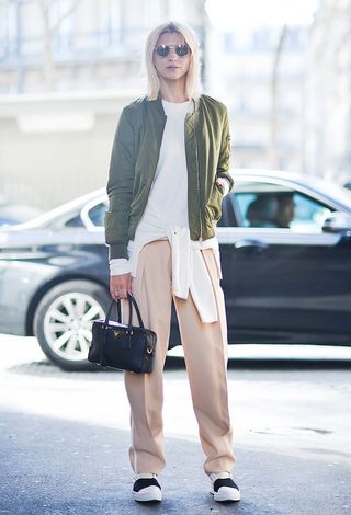 38-outfits-that-prove-a-bomber-jacket-is-the-only-thing-to-own-now-1684725-1457100155