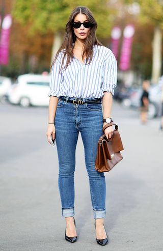 the-fashion-items-worth-stealing-from-your-boyfriend-according-to-angela-scanlon-1703731-1458560931