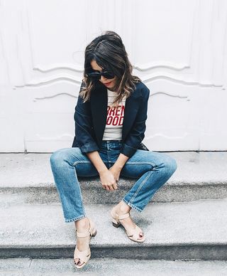 7-sandals-every-single-fashion-blogger-owns-1791373