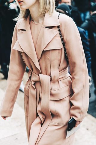 50-outfit-ideas-fashion-girls-are-obsessing-over-right-now-1740278-1461188239