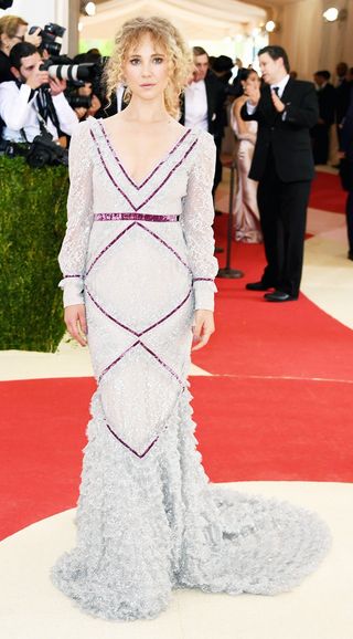 met-gala-2016-the-best-red-carpet-looks-1808922