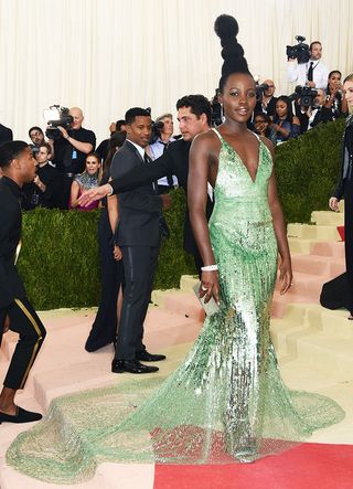 met-gala-2016-the-best-red-carpet-looks-1808955