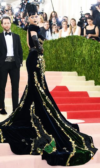 met-gala-2016-the-best-red-carpet-looks-1808965