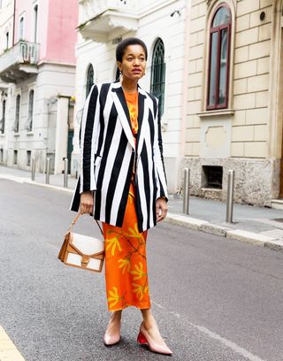 50-street-style-outfit-ideas-spring-summer-192803-1523613954195-image
