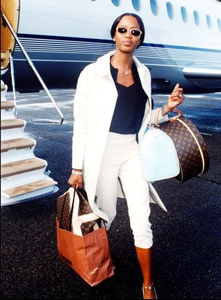 why-the-90s-were-the-best-decade-for-airport-style-1826886