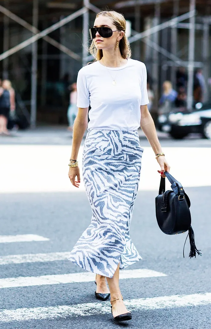 What tops do you wear with skirts? : r/femalefashionadvice What tops do you wear with skirts? : r/femalefashionadvice