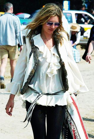 the-kate-moss-guide-to-music-festival-dressing-1848017