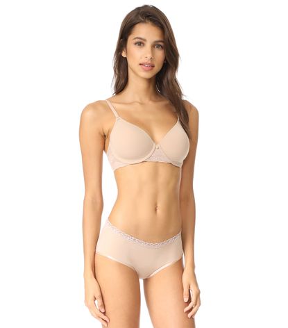 These Are the 3 Best Nude Bras, According to Celebrities | Who What Wear