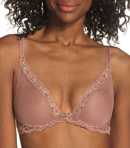 These Are the 3 Best Nude Bras, According to Celebrities | Who What Wear
