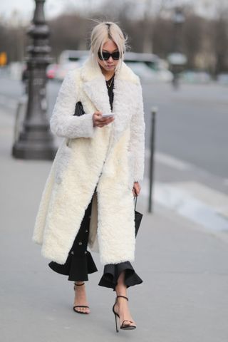 coat-capsule-every-type-of-jacket-you-need-for-an-australian-winter-1806195-1465969350