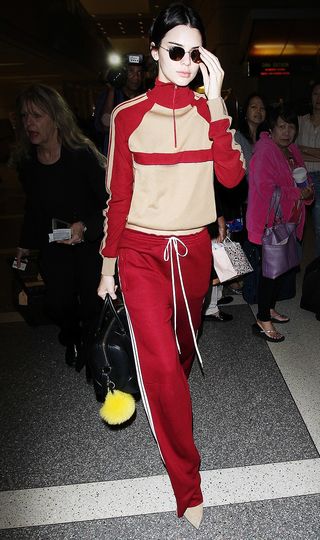 7-summer-airport-outfits-you-already-own-1808607-1466120029