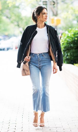 cropped-flares-are-the-skinny-jeans-of-2016-heres-proof-1829515-1467915281
