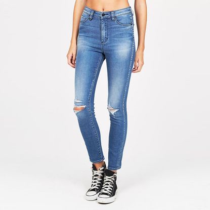 Gisele Bündchen’s Best Supermodel Denim Moments | Who What Wear