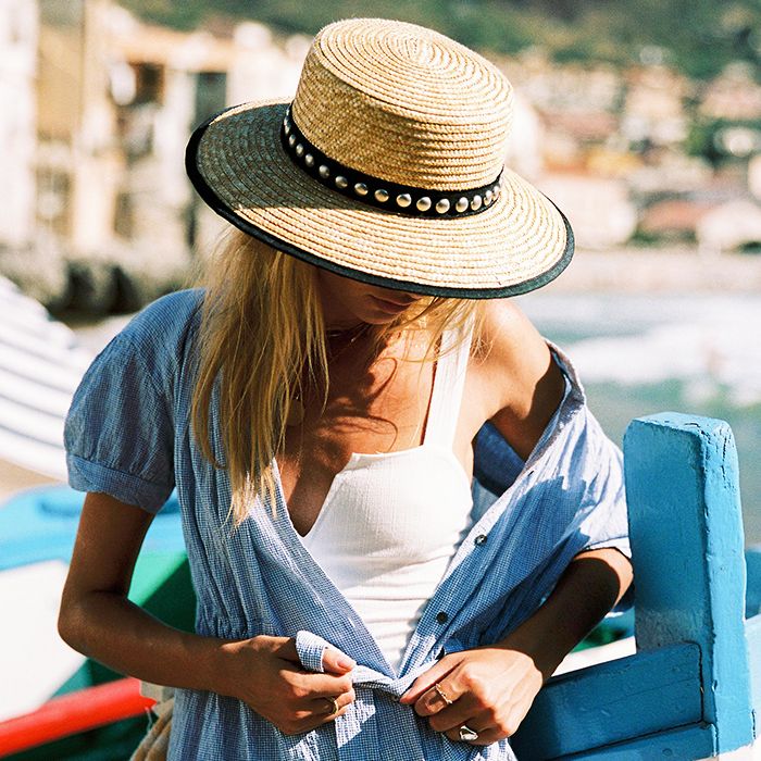 hats-shopping-summer-198342-