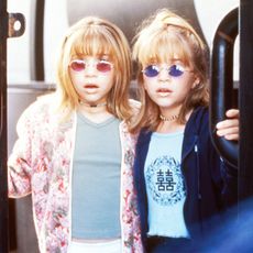 this-throwback-olsen-twin-trend-is-making-a-comeback-199063-square