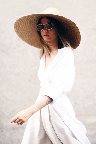 how-to-get-more-wears-out-of-your-favorite-beach-hat-1857461-1470192655